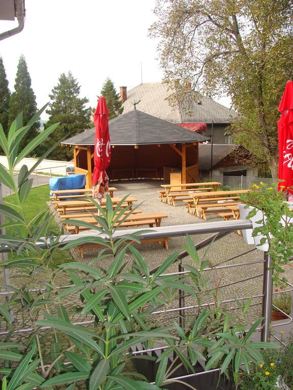 Wellness Hotel Hukvaldy Polopenze A Wellness V Cene Příbor 외부 사진